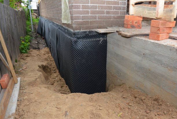 SJ Waterproofing Pros technician performing targeted Crawl Space Encapsulation assessment in Bellevue, IL